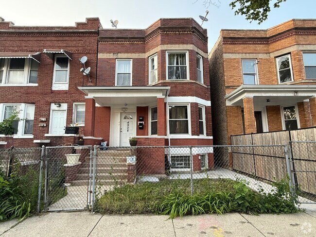 Building Photo - 4908 W Erie St Rental