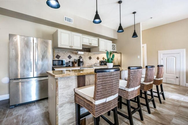 1818 Carondelet St Unit SI ID1269259P