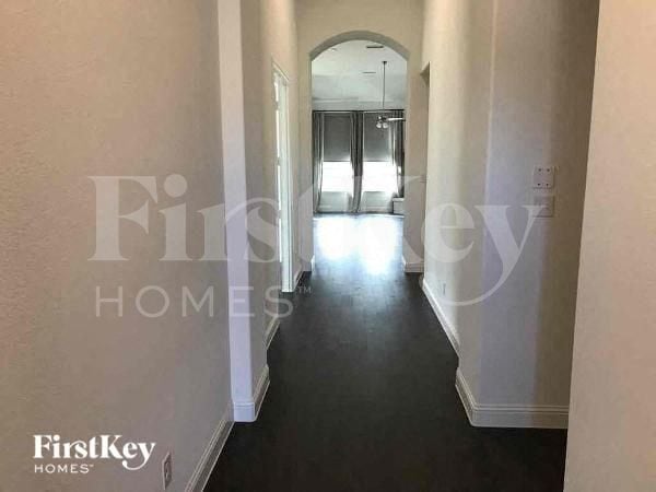 Photo - 816 Hollett Ct
