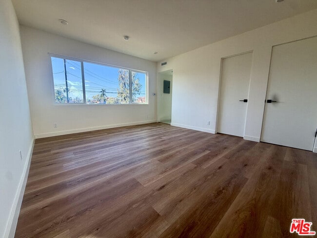 Photo - 16185 Sunset Blvd Unit 1