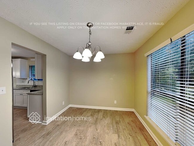 Photo - 3919 Cripple Creek Dr