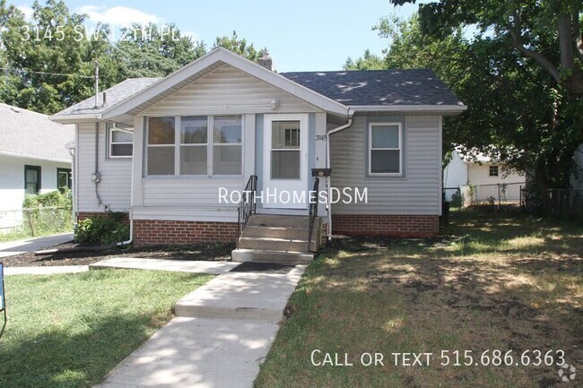 Building Photo - Cute 2 bedroom 1 bath home with enclosed f...