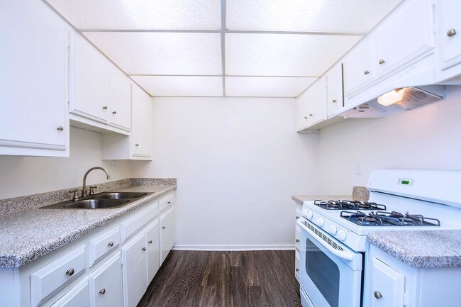 Buena La Vista Apartment Homes For Rent In Park Ca Forrent Photo Buena La Vista Apartment Homes