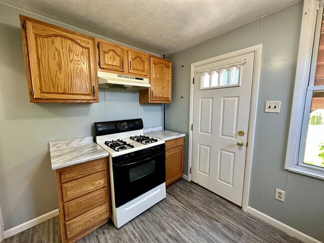 Photo - 817 N Sheridan Ave Unit 1