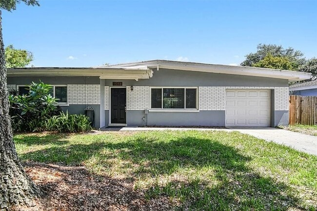 Photo - 1048 Mary Jane Ln