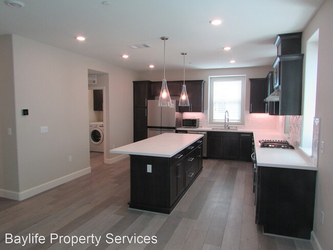 Photo - 4 br, 3.5 bath House - 2973 Valley of Hear...