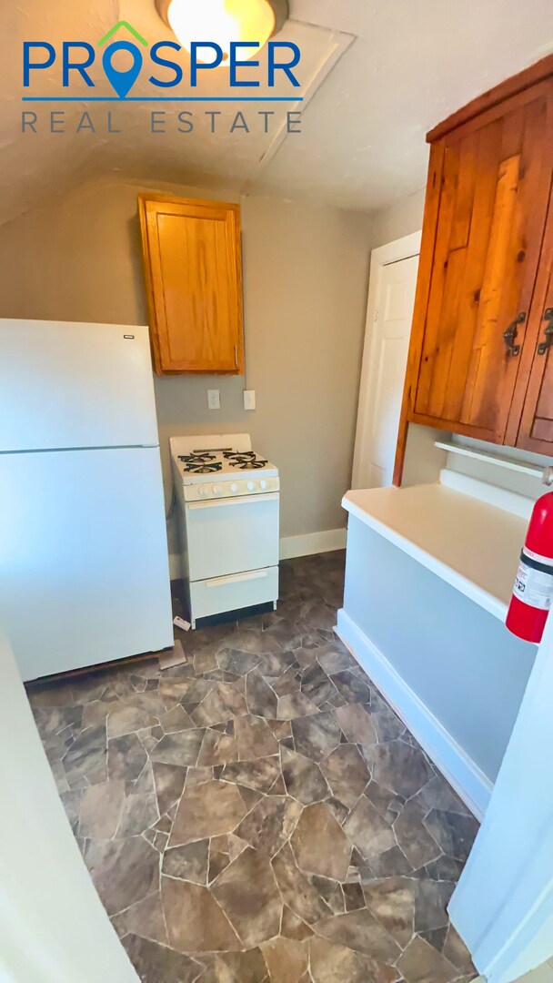 Photo - 122 Broadway St Unit BR122.5