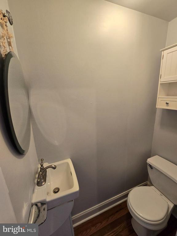 Photo - 4420 Fleming St