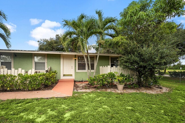 Photo - 7110 Southgate Blvd