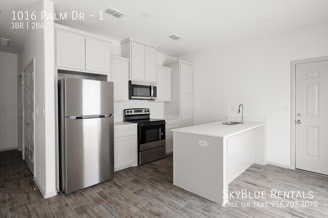 Photo - 1016 Palm Dr Unit 1