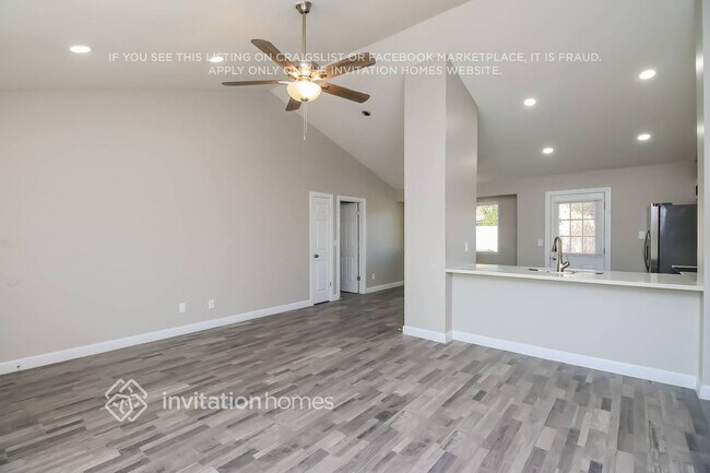 Photo - 3520 E Pueblo Ave