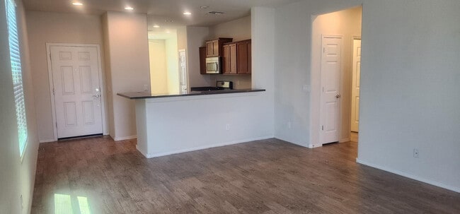 Photo - 26086 W Sequoia Dr