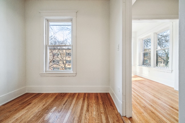 Photo - 1928 Harrison St Unidad 2