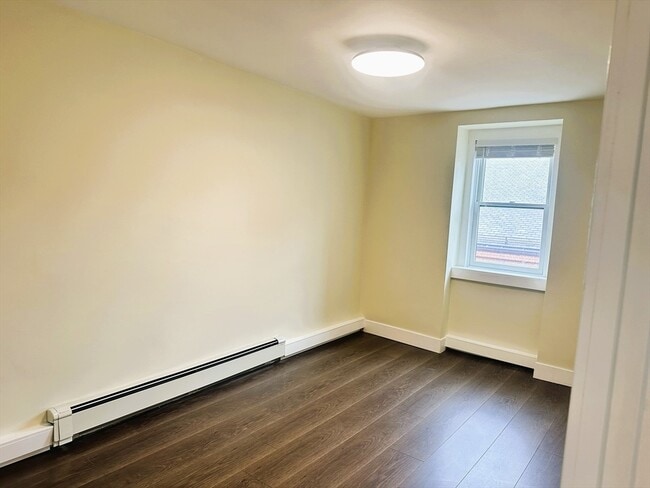 Photo - 15 Clark St Unit 3