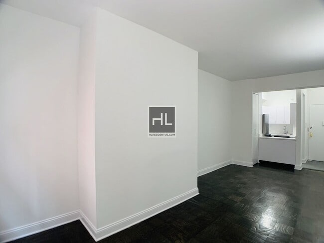 WEST 22 STREET - WEST 22 STREET Apartment Unit 3J