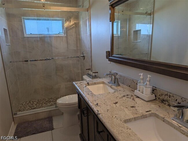 Photo - 5008 SW 9th Pl