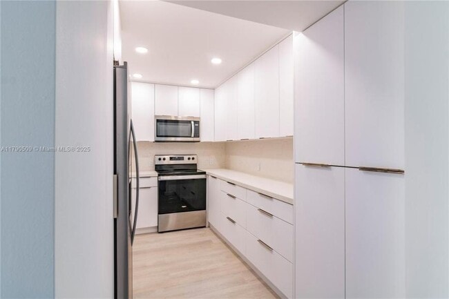 Photo - 2 bedroom in Sunny Isles Beach FL 33160