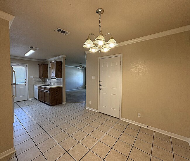 Photo - 1412 Van Zanten Ct Unit B