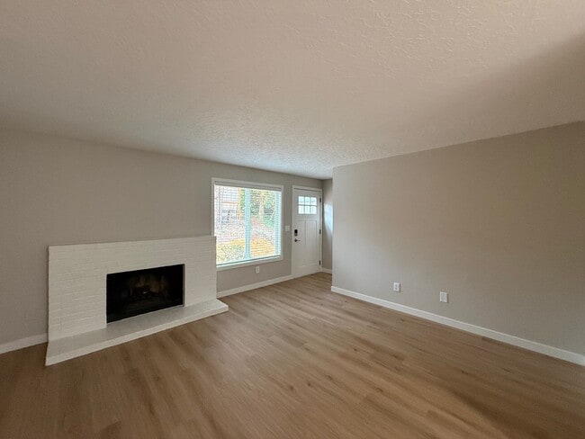 Building Photo - 5117 SW 62nd Ave Unit 5117