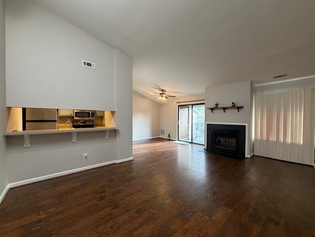 Photo - 1111 Castle Harbour Way Unit 3B