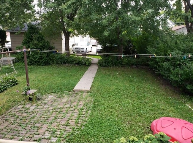 Building Photo - 1757-55 S 60th St Unit 1757 S 60th St (Upper)