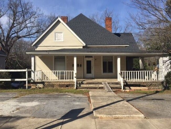 Building Photo - 231 E Cambridge Ave Unit C-231 East Cambridge Rental