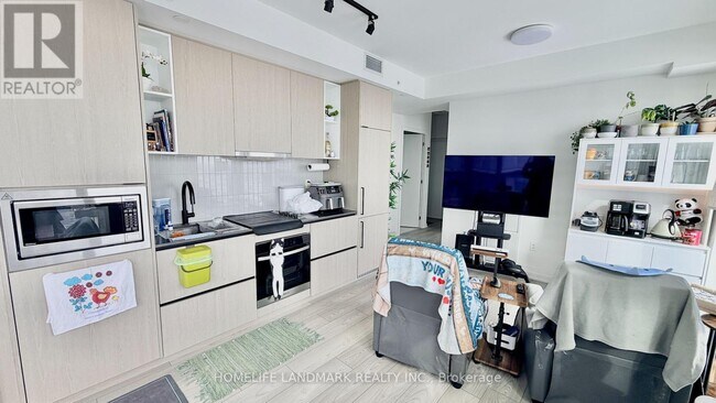 Photo - 1285 Dupont St Unité 2509