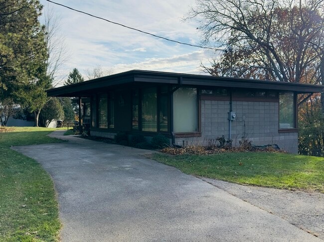 Photo - 35081 Fairview Rd