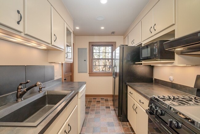 Photo - East Nashville River View Living!