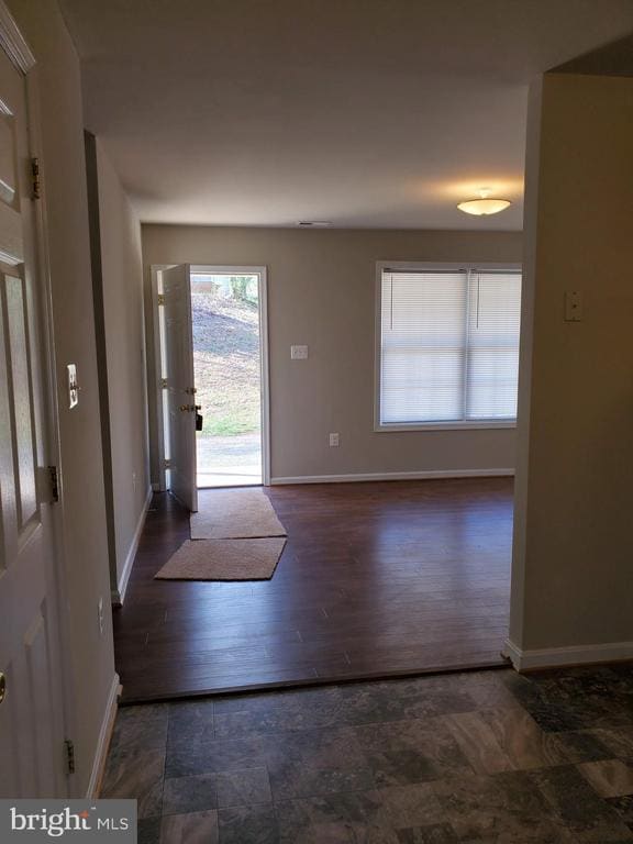Photo - 184 Aberdeen Dr