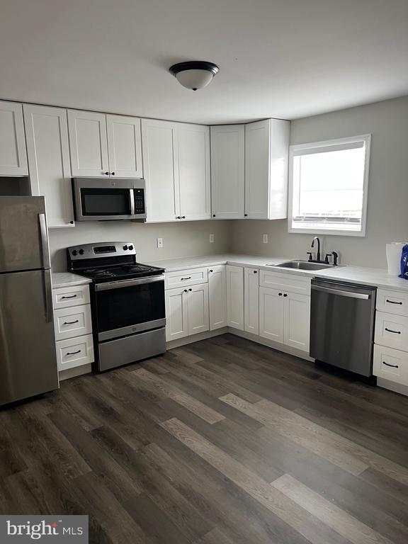 Photo - 208 Sunset Dr