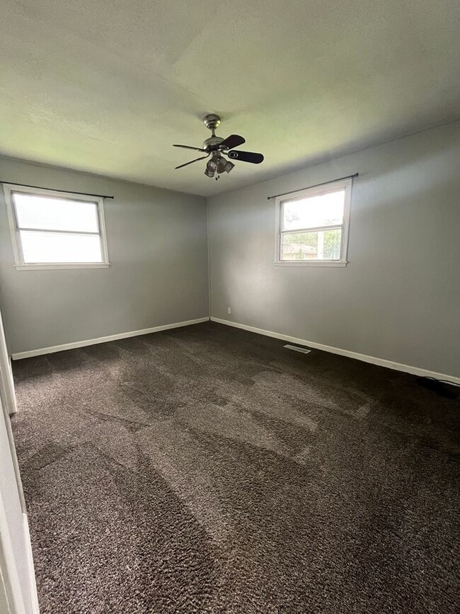 Photo - 1139 Littlefield Rd