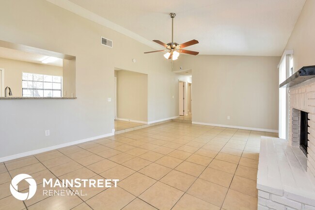 Photo - 720 Outrigger Dr