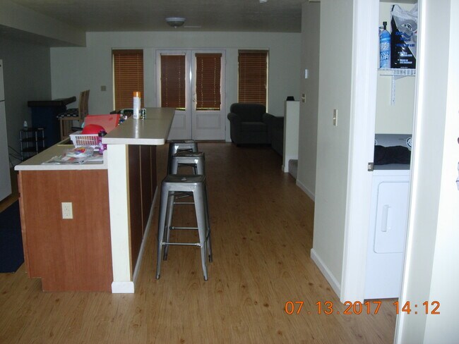 Photo - 633 Hickory St Townhome