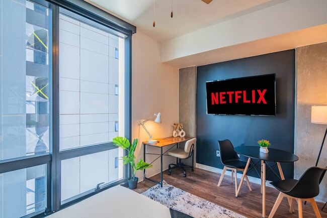 Photo - 700 N 4th St Unit ID1263152P