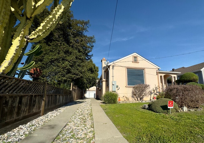 Photo - 2307 107th Ave