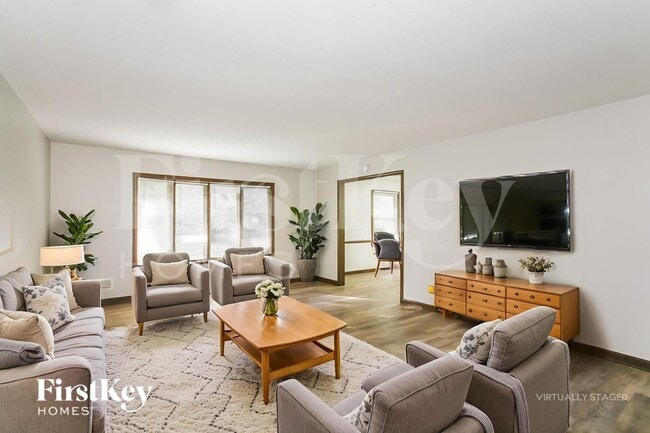 Photo - 1311 Lawrence Rd