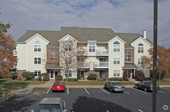 Photo - Timberlake Village Apartments