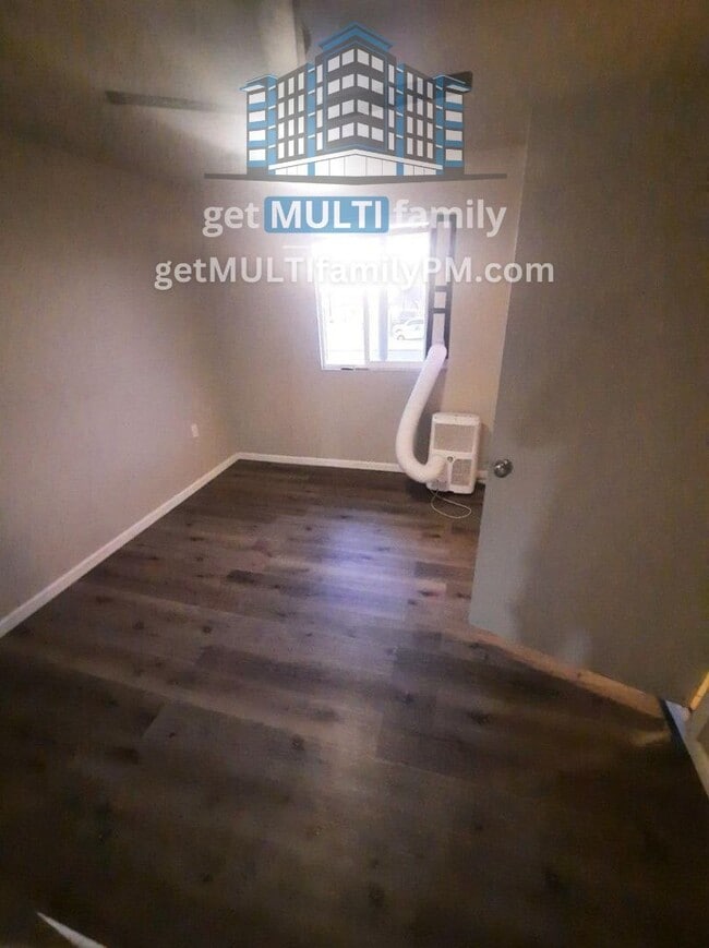 Photo - 1903 N Spring Unit 202