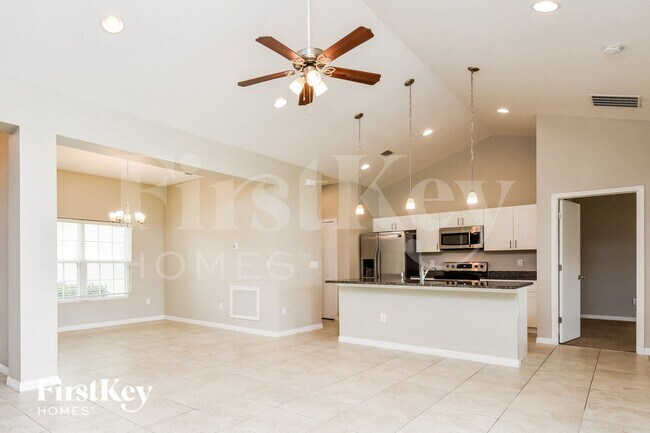 Photo - 2466 Altoona Ave