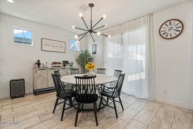 Photo - 10994 W McKinley St