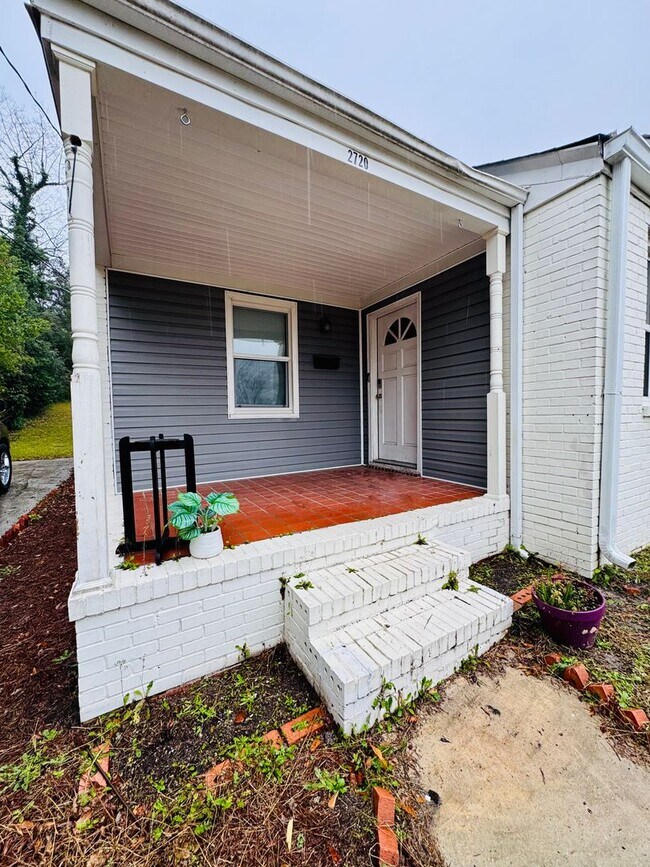 Photo - 2720 Hazel St