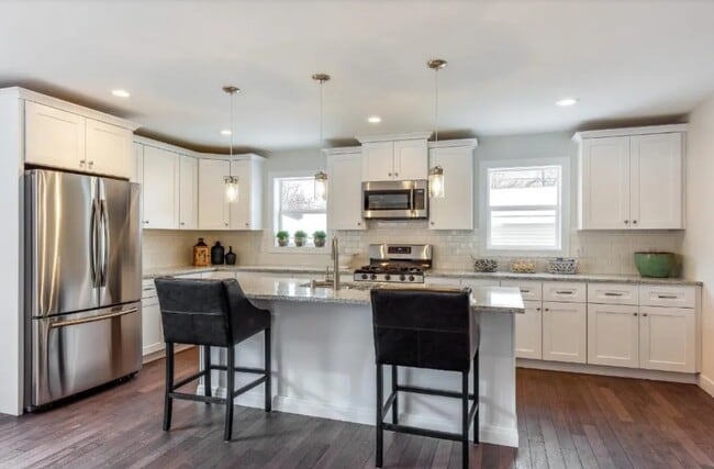 Photo - 4625 33rd Ave S