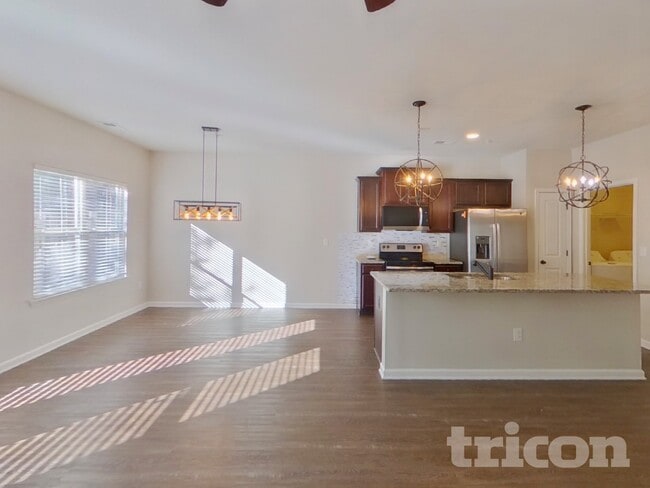 Photo - 7817 Rock Rose Ln