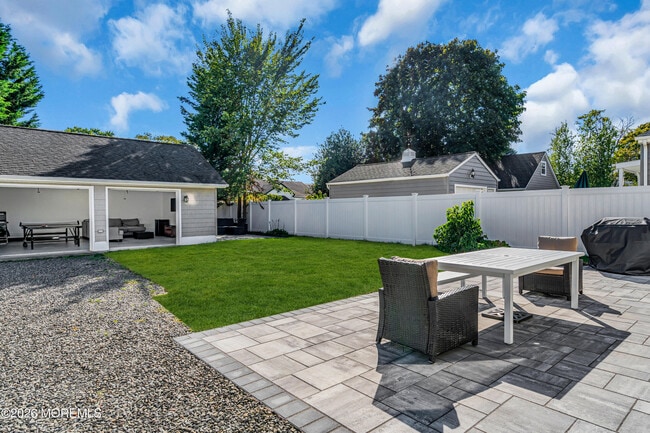 807 Prospect Ave