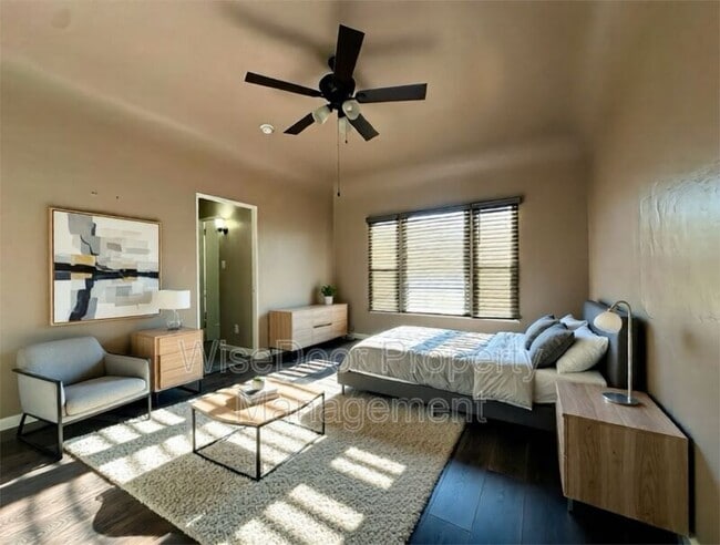 Photo - 1030 Leonard Ave Unidad 3