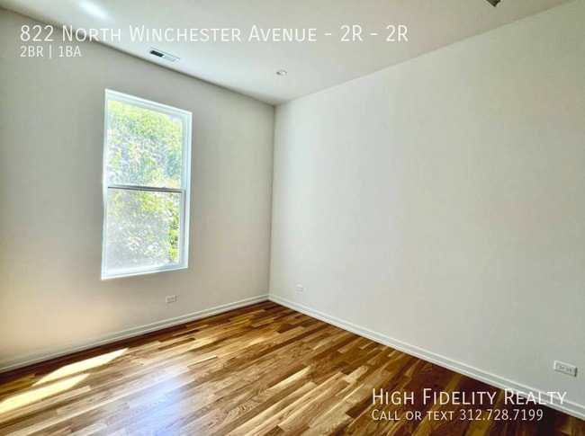 Photo - 822 N Winchester Ave Unit 2R