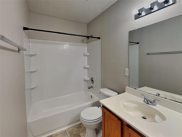 Photo - 5709 Addington Dr