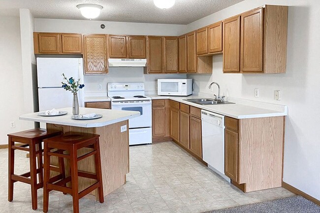 STERLING HEIGHTS - STERLING HEIGHTS Apartments