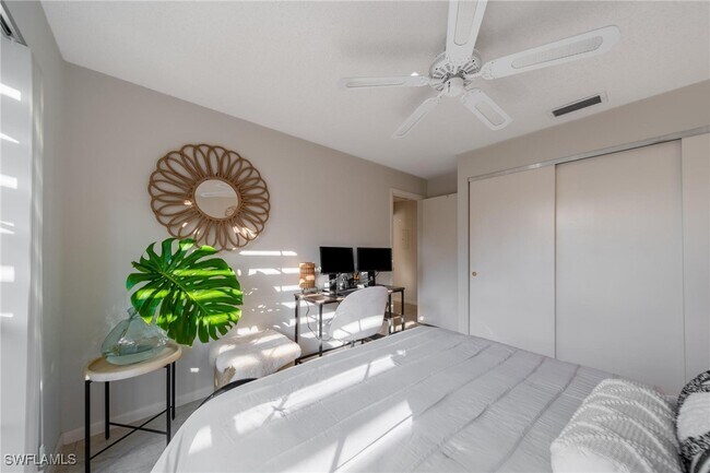 Photo - 878 Meadowland Dr Unit G